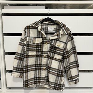 ZARA Plaid Shacket Shirt Jacket